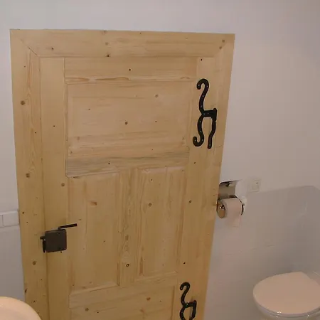 Drevenica Traditional Old Centre Semesterbostad