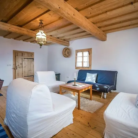 Holiday home Drevenica Traditional Cottage Old Centre