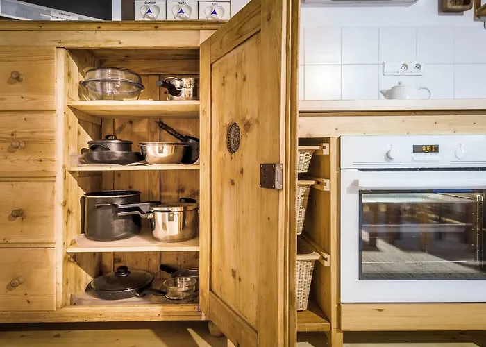 Drevenica By The Church Traditional Old Centre * Зуберец